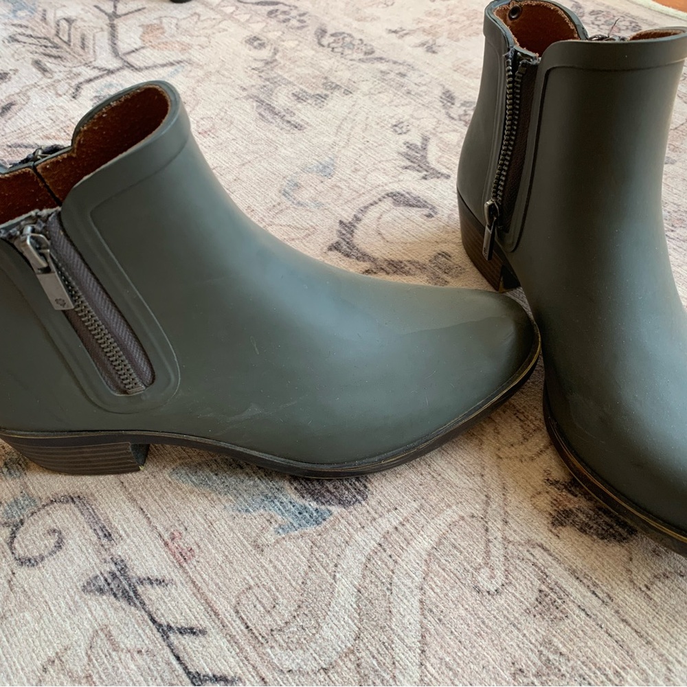 Women's Sage Green Ankle Rain Boots
